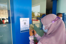 Layanan SIM dan Samsat Situbondo mulai terapkan aplikasi PeduliLindungi