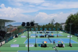 Potret arena tenis, Priska: mirip US Open