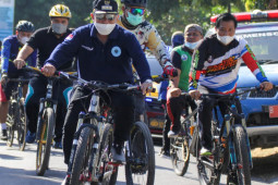 Forkopimda Situbondo "nggowes" bareng sembari pantau percepatan vaksinasi COVID-19