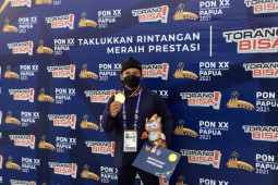 PON Papua - Jawa Barat memboyong tiga emas dayung slalom