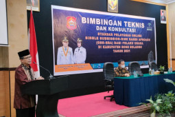 Sekda Bone Bolango berharap pelaku usaha semakin berkembang