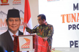 Ahmad Muzani: Ulama-kiai adalah "mata hati" masyarakat