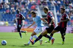 Lazio menyerah 0-3 di tangan Bologna