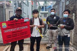 Pemkot Bekasi buka segel tower Protelindo