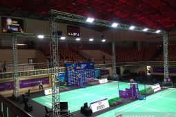 Atlet keluhkan arena bulu tangkis  PON Papua yang panas