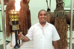 Spektrum - Persaudaraan Papua-Jabar di obor PON XX