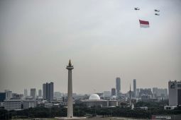 Atraksi pada peringatan hut ke-76 TNI