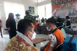 Warga binaan Rutan Tanjung ikuti vaksinasi COVID-19