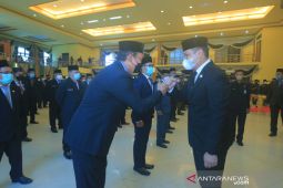Wali Kota lantik ratusan pejabat administrator dan pengawas