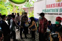 Polresta Sidoarjo gencarkan vaksinasi hingga pelosok desa
