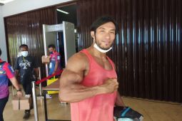 Jay Rambo tak mau disebut mirip binaragawan Ade Rai