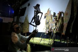 Pergelaran wayang virtual