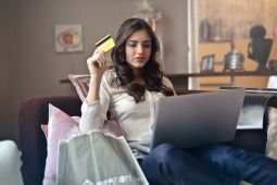 Jelang 10 Oktober,  Zalora bagikan diskon hingga 90 persen