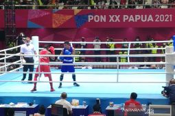 Petinju Jabar tumbangkan juara bertahan PON Papua