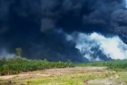 Sumur minyak ilegal di Sumsel meledak hebat