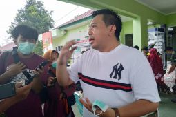 Kasus positif COVID-19 di Karawang terus menurun