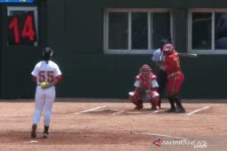 Softball putri Papua Barat lolos ke empat besar PON XX Papua