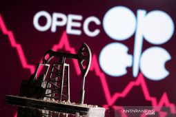 Harga Minyak beragam jelang data persediaan AS dan pertemuan OPEC+