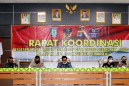 Asisten I Pemkab Pringsewu pimpin rapat percepatan vaksinasi