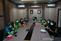 DWP Tanah Bumbu ikuti pelatihan keterampilan "Meronce"