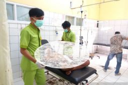 Orang tak dikenal sabet golok ke warga di Palabuhanratu Sukabumi