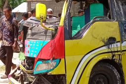 Seorang tewas, delapan kritis dalam kecelakaan di Aceh Timur