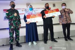 Kodim 1207/BS Pontianak salurkan bantuan uang tunai kepada 3.400 PKL