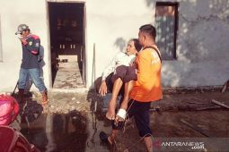 Pengungsi banjir di Kabupaten PPU yang pulang ke rumah terus bertambah