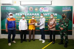 Tanggulangi Covid-19, BRI serahkan bantuan alat kesehatan ke RS UMSU