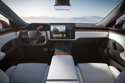 Daftar mobil listrik berikut daya jelajahnya, siapa terjauh?