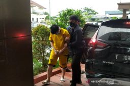 Polisi membekuk bos pengendali 23 aplikasi pinjol ilegal