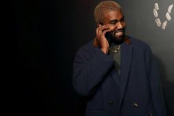 Rapper Kanye West resmi ganti nama jadi "Ye"