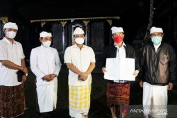 Bupati Dana tetapkan bunga Kasna sebagai ikon Karangasem