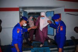 Polda Malut intensifkan pengamanan kontingen STQN di Pelabuhan Ternate