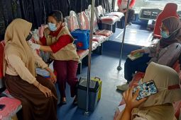 Bantu daerah percepat tingkat vaksinasi, DSLNG gelar program vaksin keliling