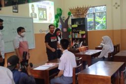Mendikbudristek tinjau PTM di Medan