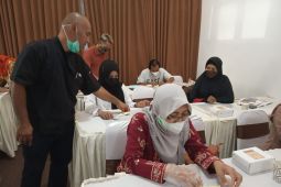 Disnakerkop dan UKM Kota Madiun gandeng swasta beri pelatihan kuliner UMKM