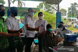 HKTI gelar vaksinasi COVID-19 di Kota Singkawang
