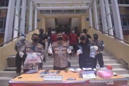 Polresta Pontianak tetapkan tiga tersangka kasus pembobol ATM