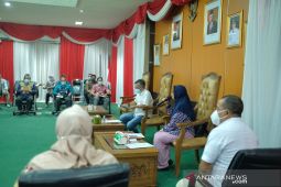Pemkab/Pemkot diharapkan terapkan e-marketplace pengadaan barang dan jasa