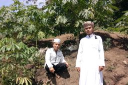 Gegara kurang dana, niat anak Nazir Masjid di Tapsel lanjut studi ke Yaman terancam gagal