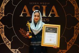 Ketua PKK Trenggalek raih penghargaan "The Best Woman Figure 2021"