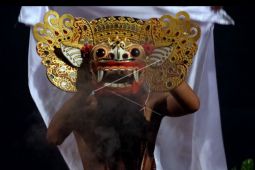 Drama musikal Barong