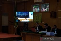 Aa Umbara minta Hakim agar bebaskan dirinya dari kasus korupsi bansos