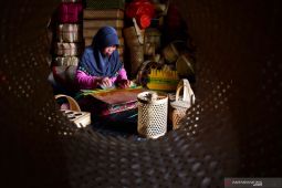 Kerajinan Berbahan Bambu di Magetan
