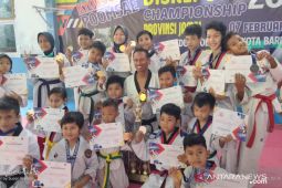 Pandemi Covid-19 tak surutkan semangat berlatih taekwondo