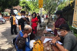Tim Yustisi Denpasar tertibkan 17 pelanggar prokes