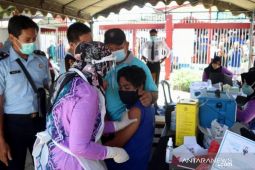 Penuhi hak warga binaan, Rutan Rantau berikan vaksin COVID-19 dosis dua