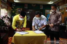Kotabaru receives a grant of IDR6.6 billion from PUPR Ministry