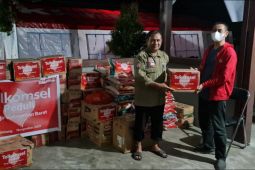 Telkomsel salurkan bantuan sosial bagi warga Kalbar terdampak banjir